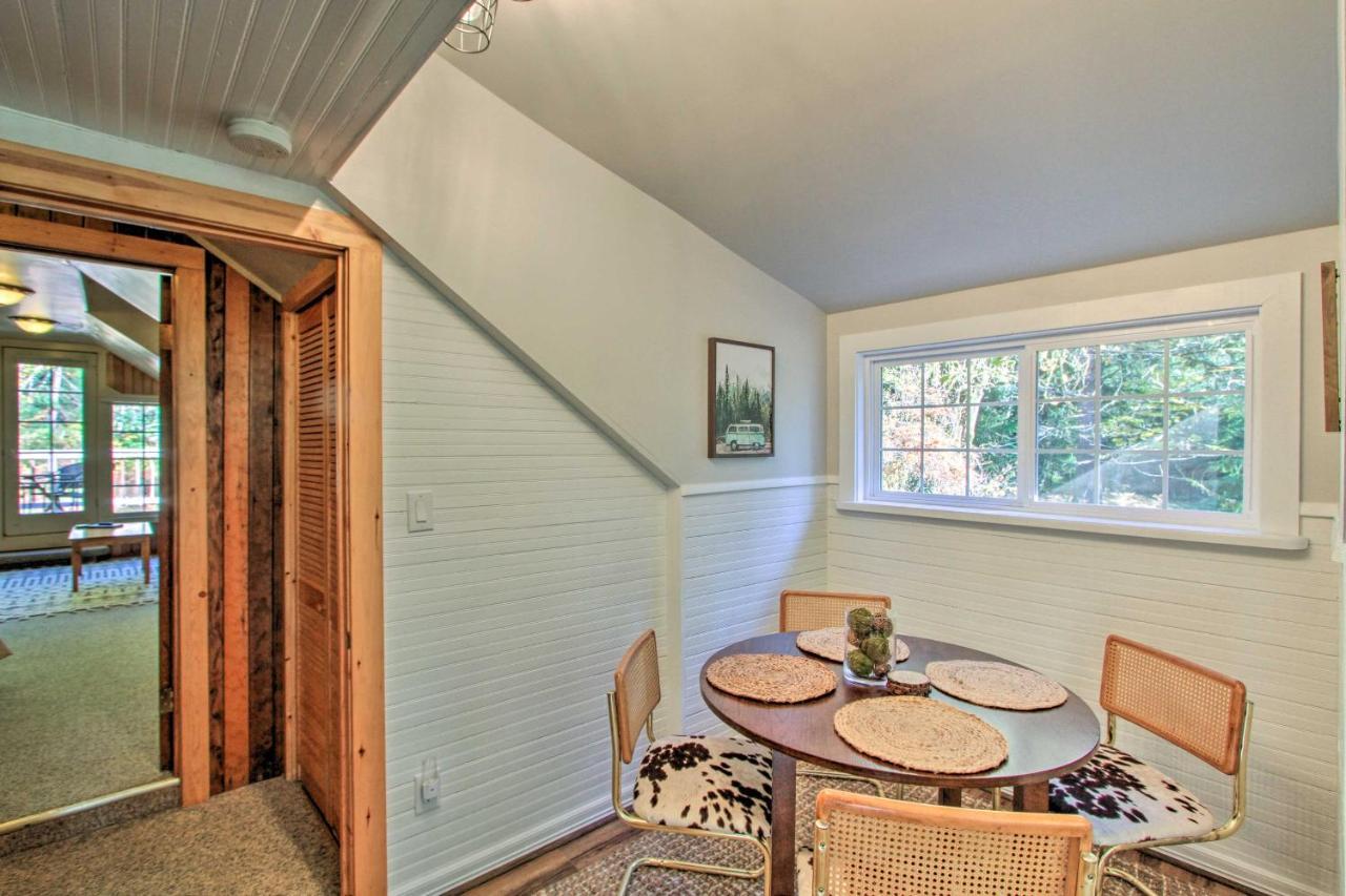 Owls Nest Studio With Hot Tub Hike Nearby! Ashford Dış mekan fotoğraf
